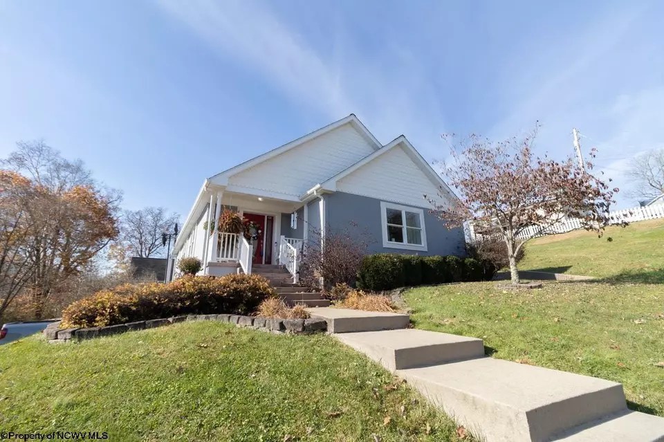 131 Mill St, West Milford, WV 26451 26 Photos Movoto