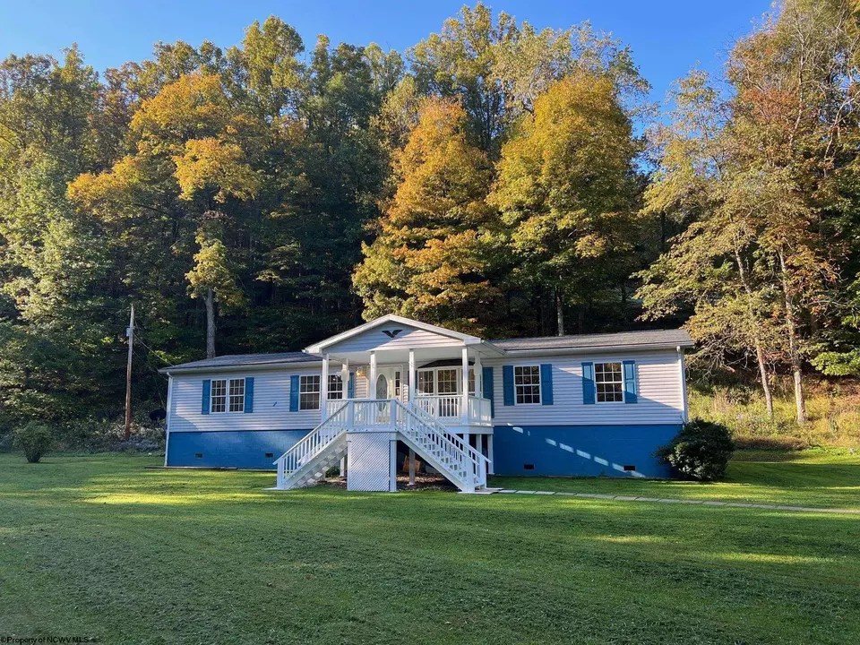 1891 New Creek Rd, Salem, WV 26426 16 Photos Movoto