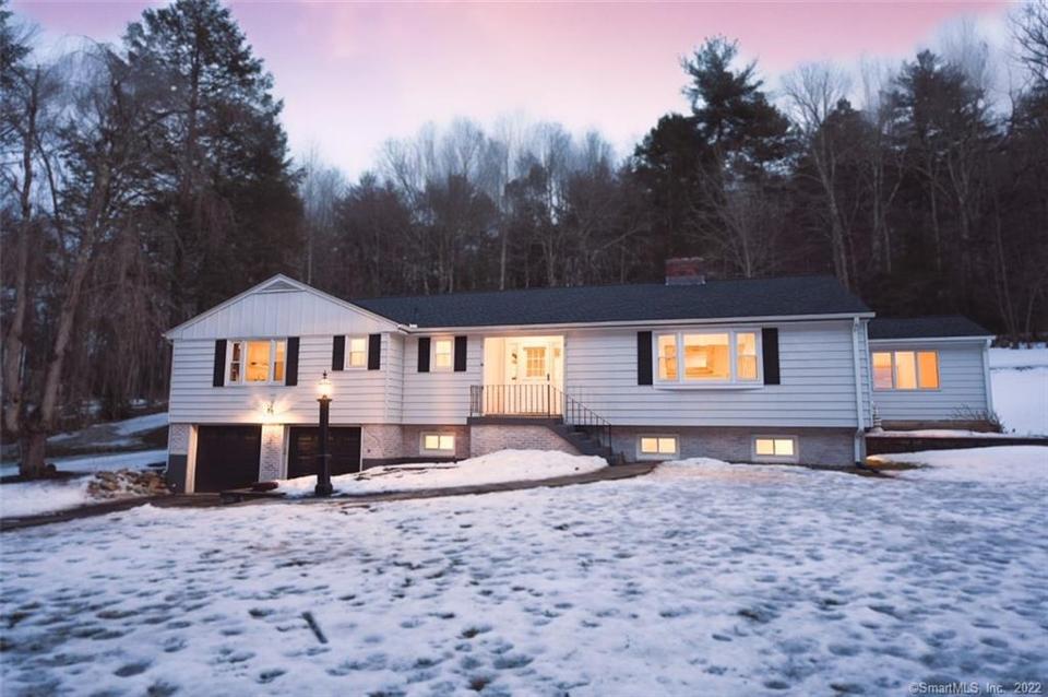 15 Pasture Ln, Simsbury, CT 06092 37 Photos MLS 170466162 Movoto