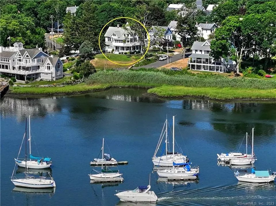 57 Pond St, Milford, CT 06460 40 Photos Movoto