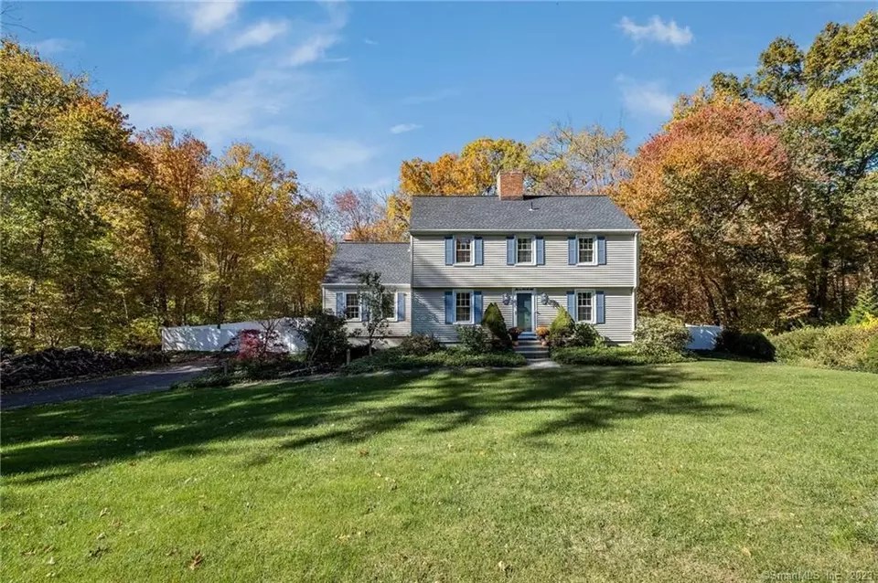 20 Milestone Ln, Madison, CT 06443 36 Photos Movoto