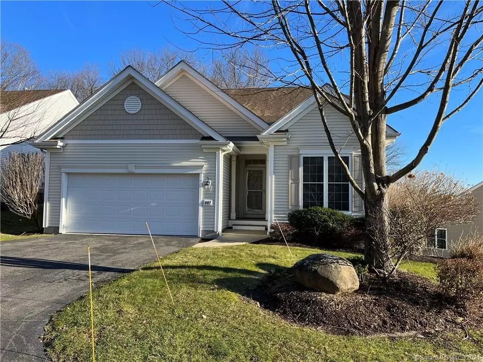 407 Mulligan Dr, Oxford, CT 06478 23 Photos Movoto