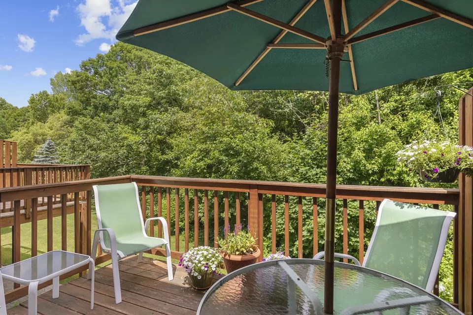 165 Summerhill Rd 165, Wallingford, CT 06492 32 Photos Movoto