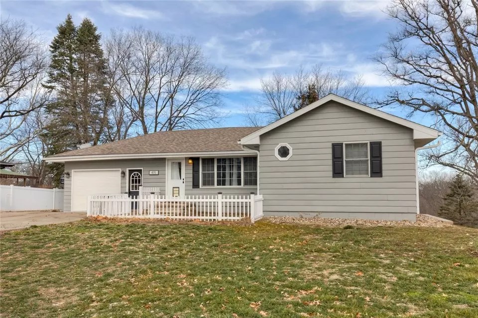 415 Pennsylvania St, Carlisle, IA 50047 30 Photos Movoto