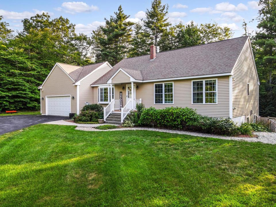 30 Fortin Dr, Minot, ME 04258 1 photo MLS 1506130 Movoto