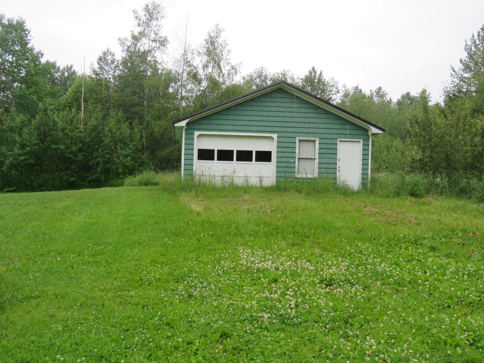 44 Elizabeth Ave, Caribou, ME 04736 6 Photos MLS 1546417 Movoto