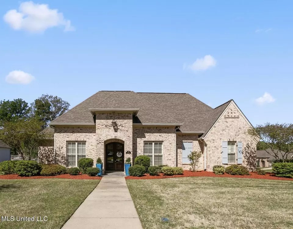 245 Grayhawk Dr, Madison, MS 39110 40 Photos Movoto