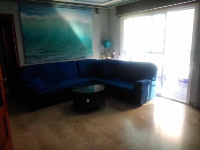 Venta Piso Torremolinos. Piso de tres habitaciones en Calle Río Aranda