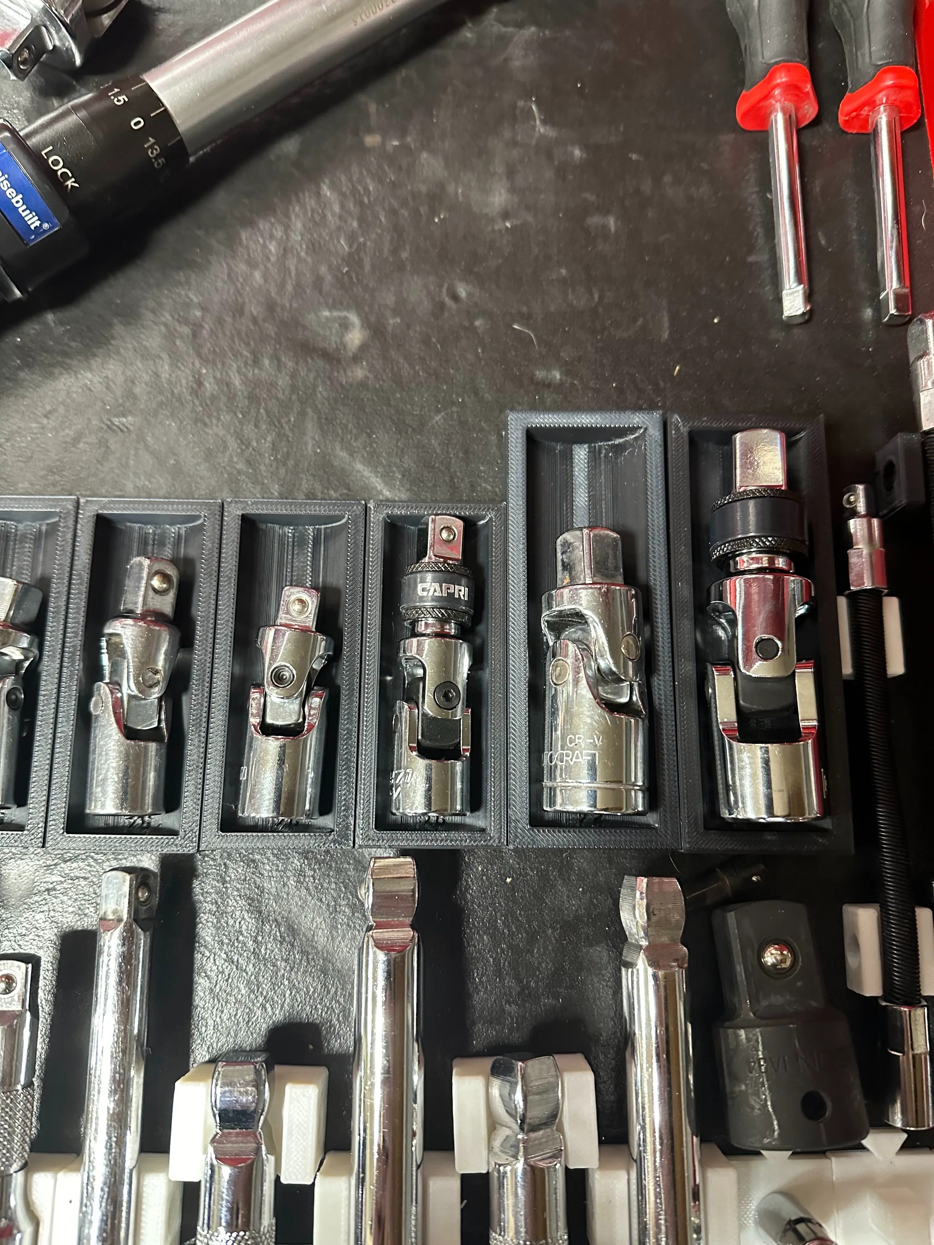 Toolbox Swivel (UJoint) Holders w/ 3D models download