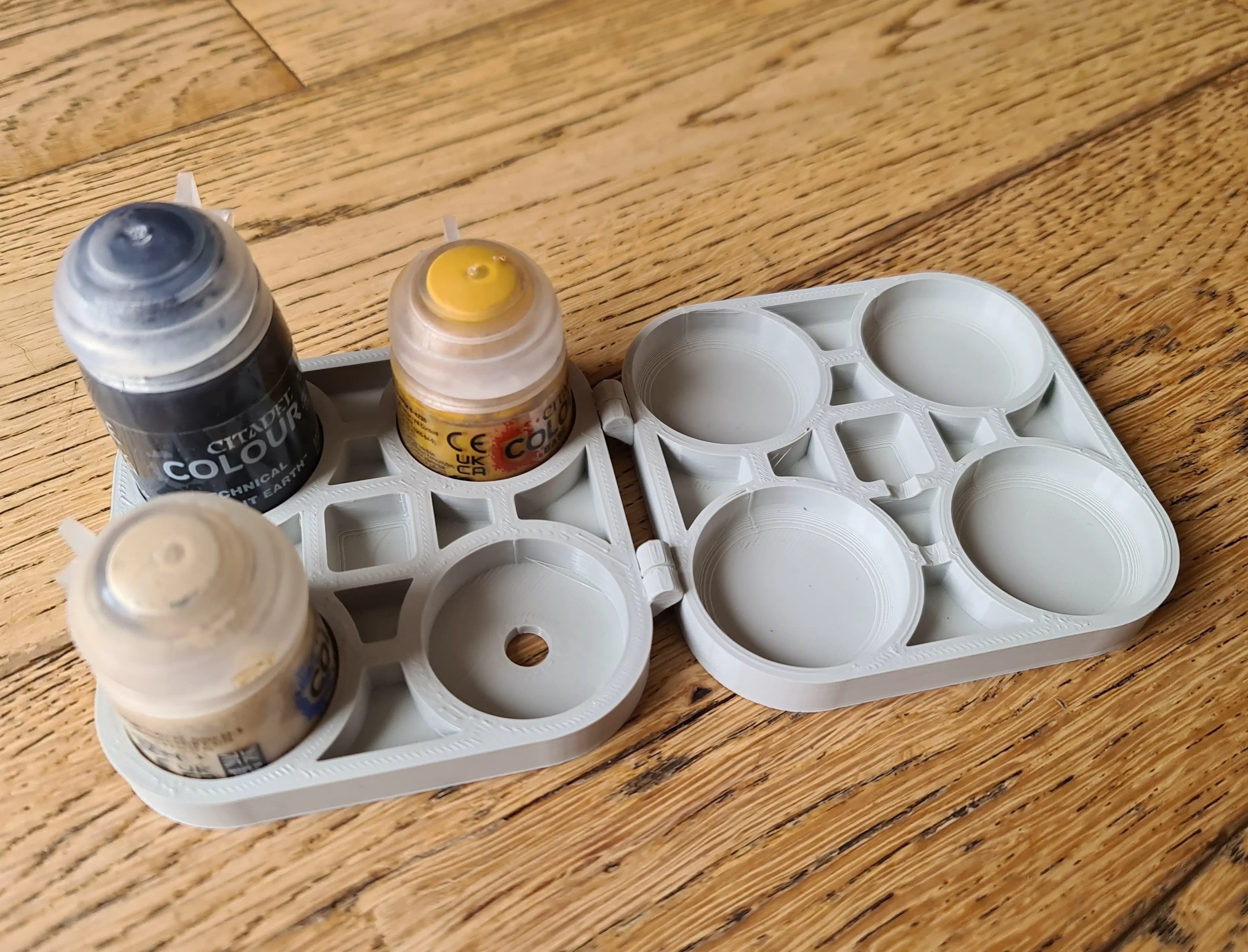 Print in place 4 Pot 4 Mixers folding Citadel Paint Holder 3D models