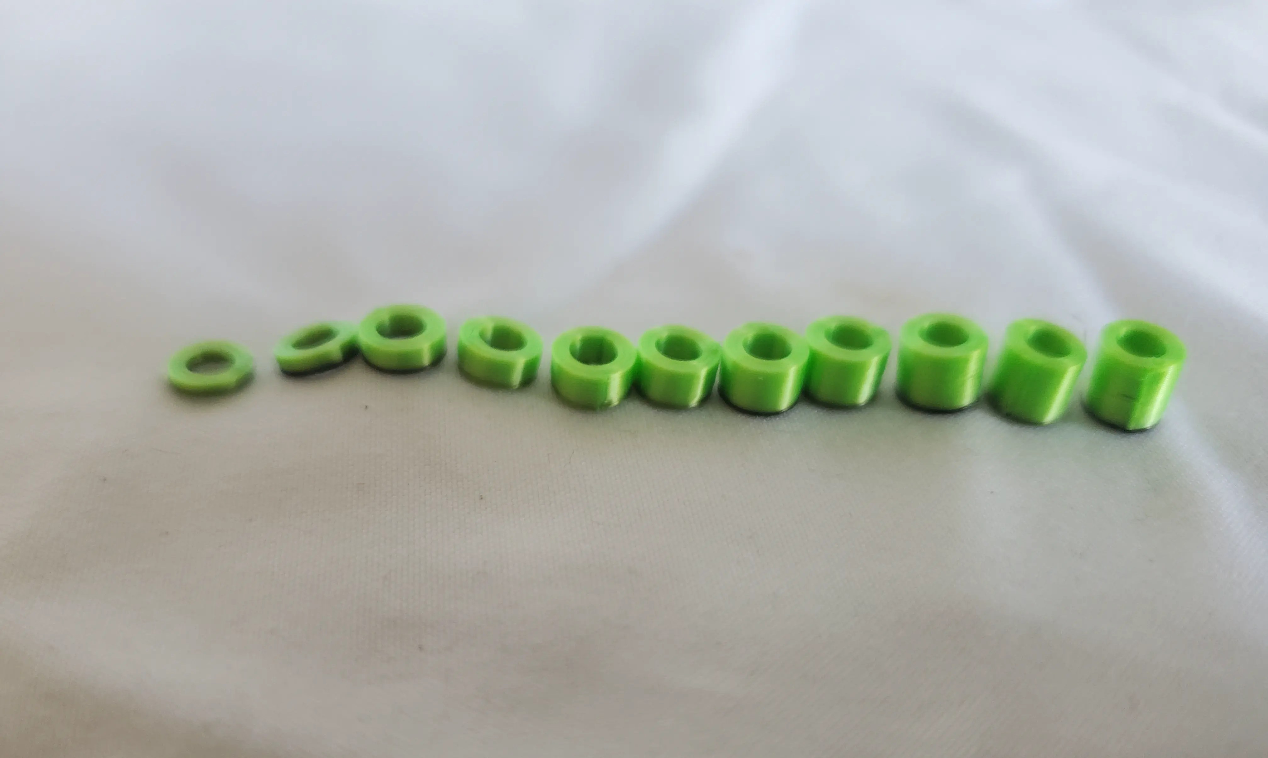 1/32 slot car guide washers/spacers 3D models download Creality Cloud