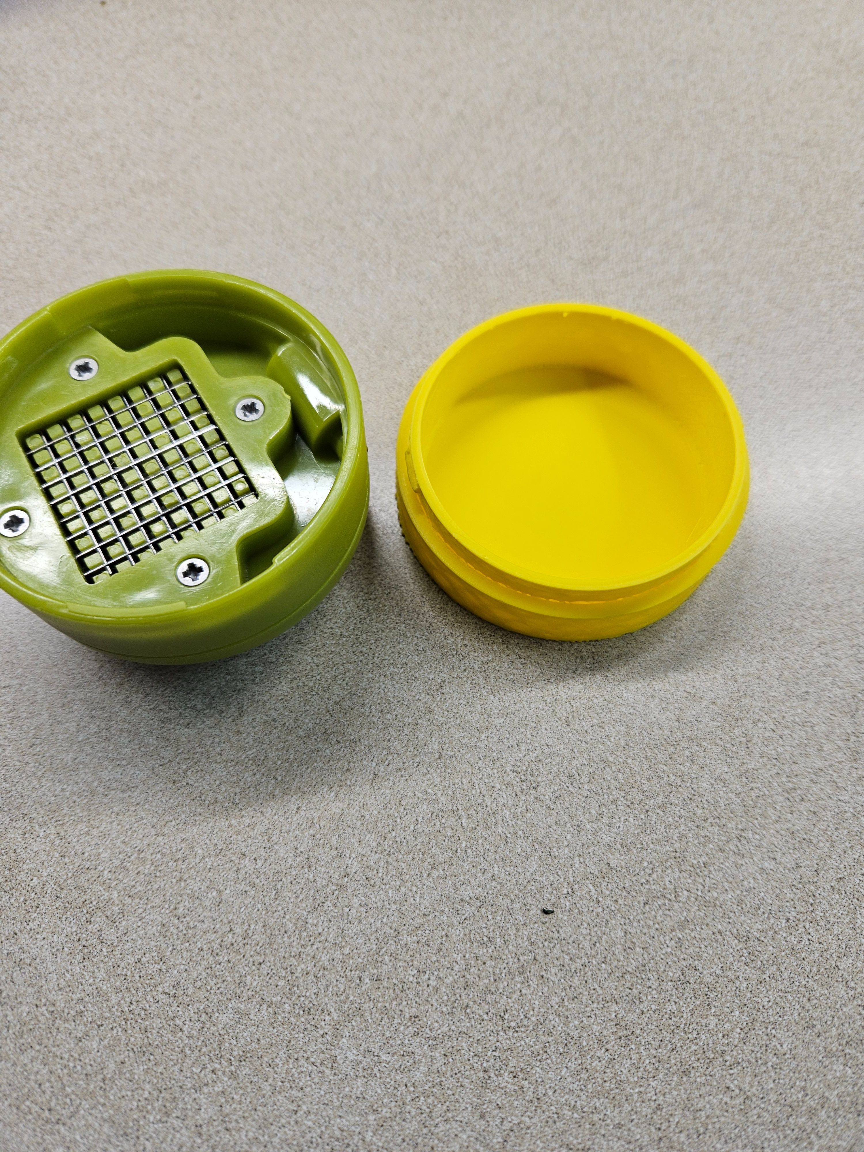 Joie Garlic Mincer Trap 3D models download Creality Cloud