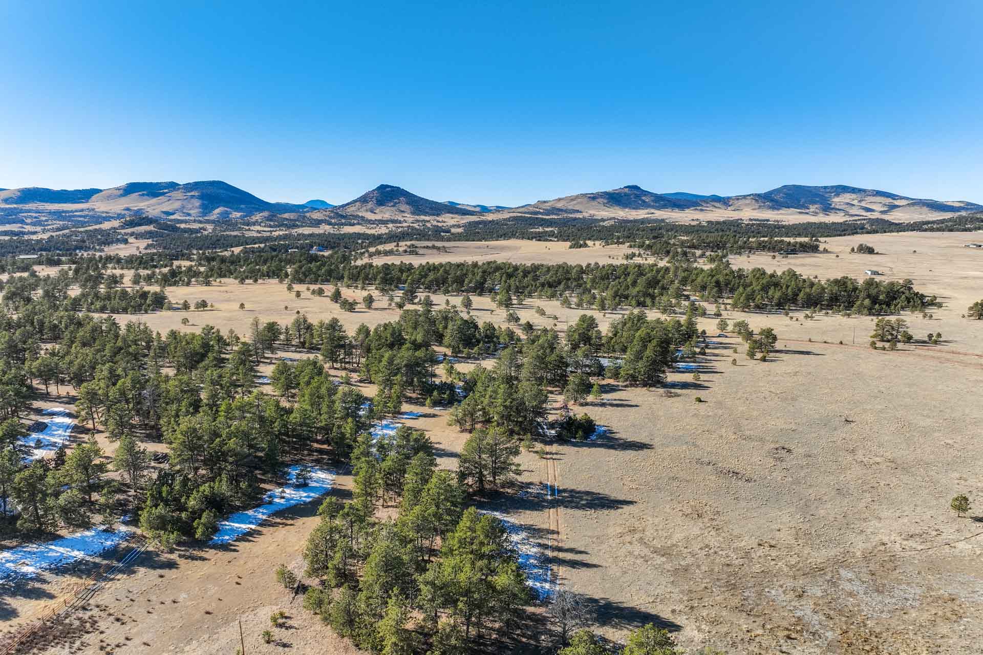 1190 Doe Valley Rd presented by Dan Sullivan FēD