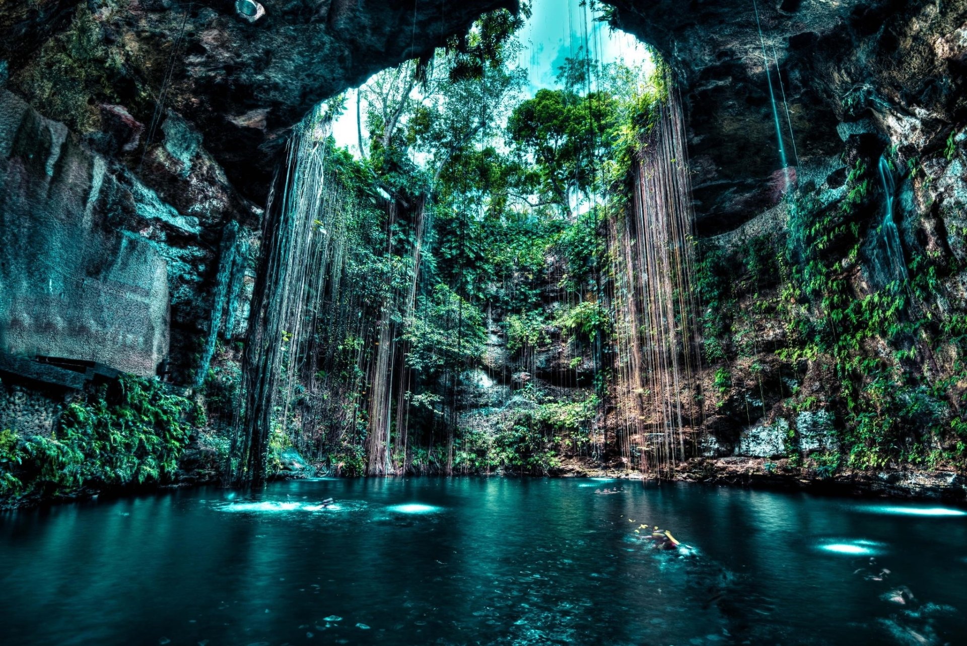 Forest Cave in Mexico Image Abyss