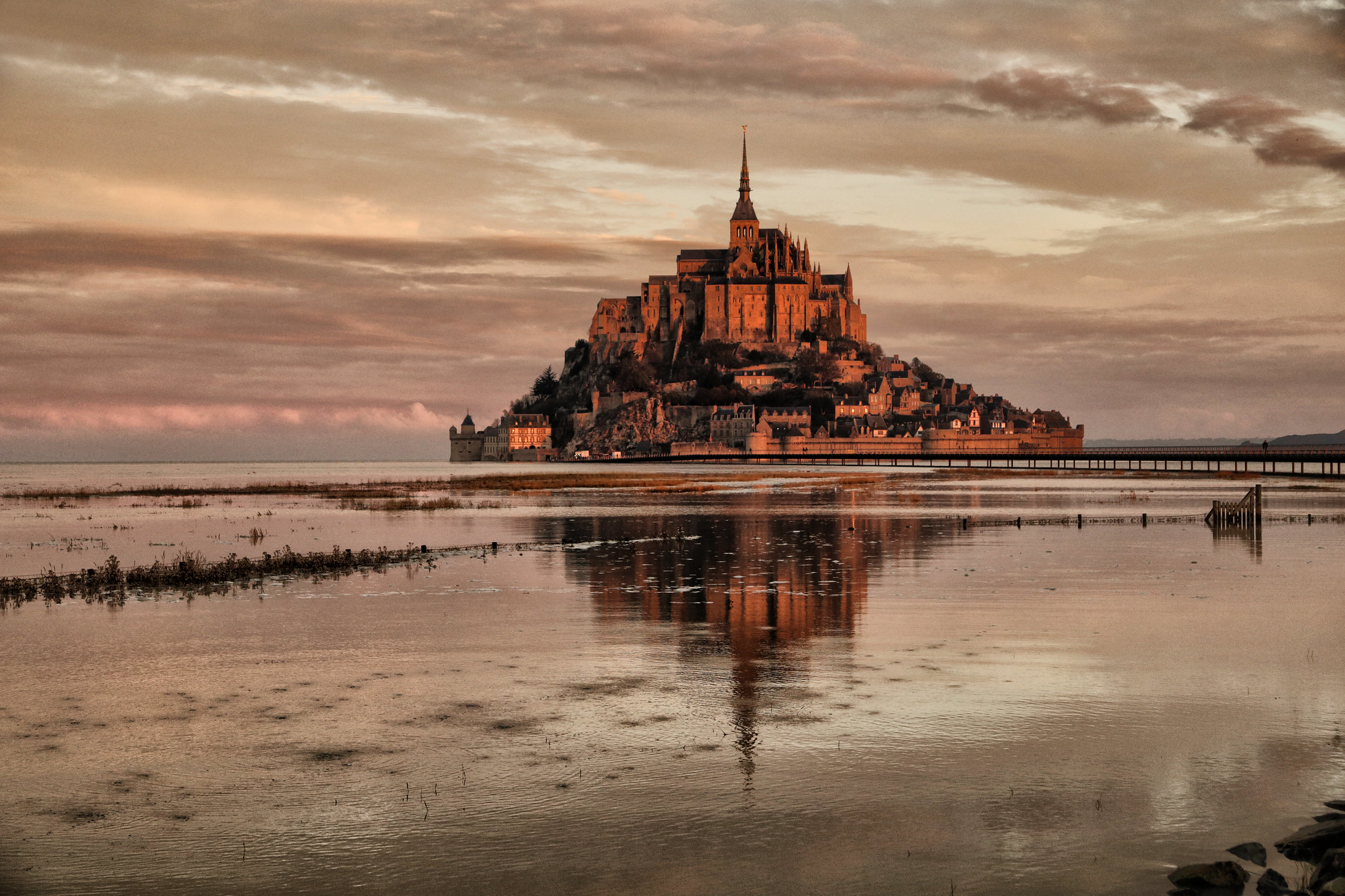 Le Mont SaintMichel at High tide by erichudson78 Image Abyss