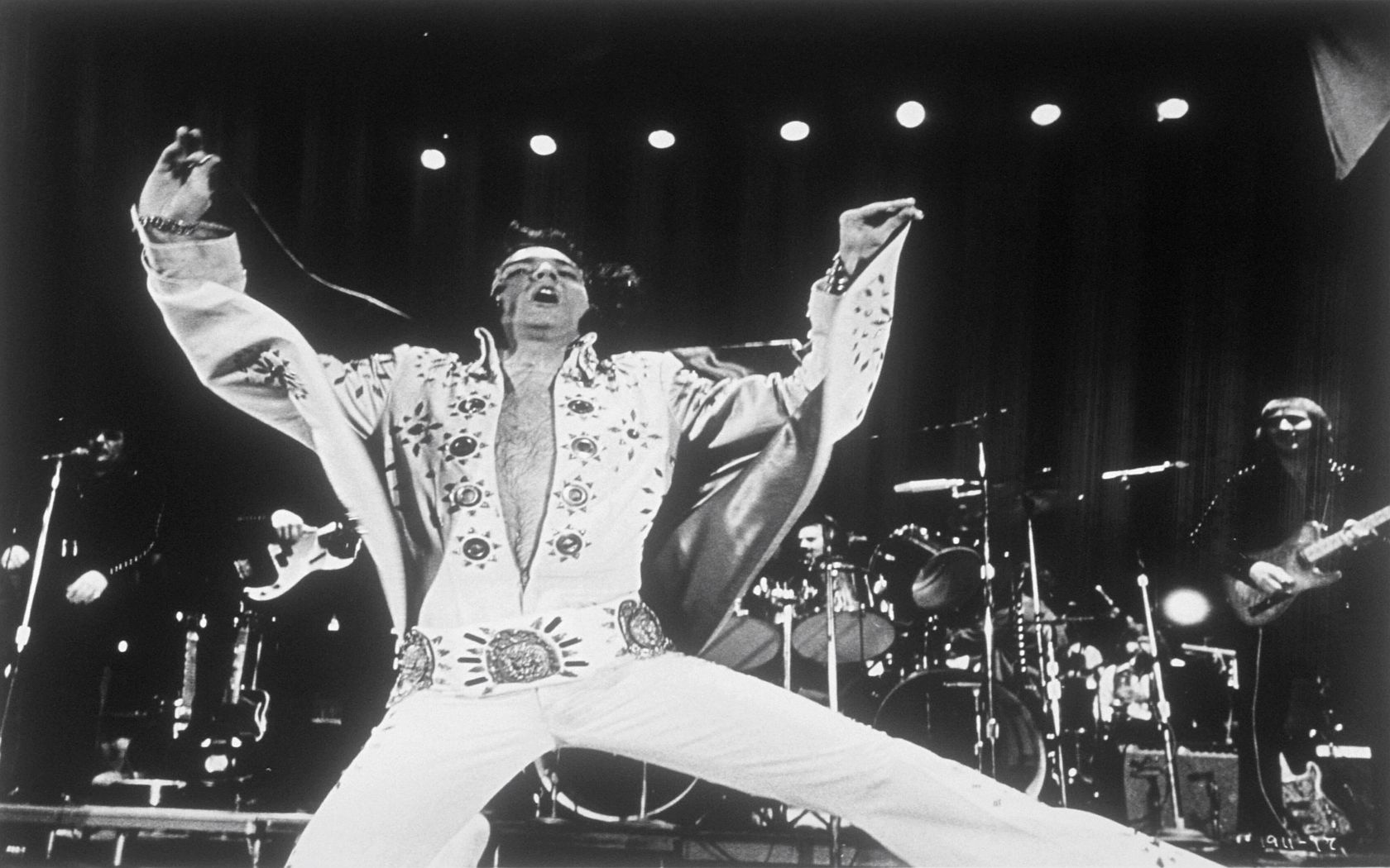 The King Elvis Presley! Image Abyss