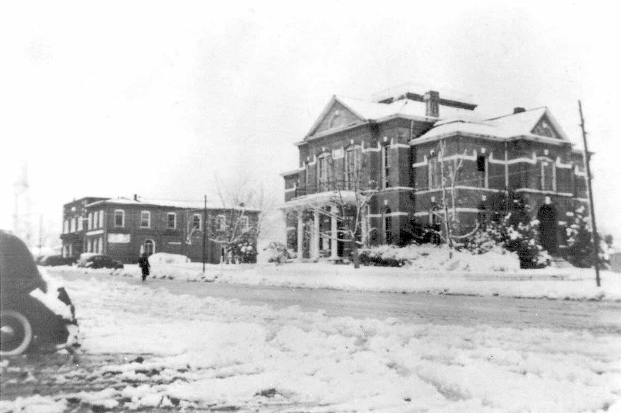 Waxing nostalgic “Photos of Pickens County goes viral