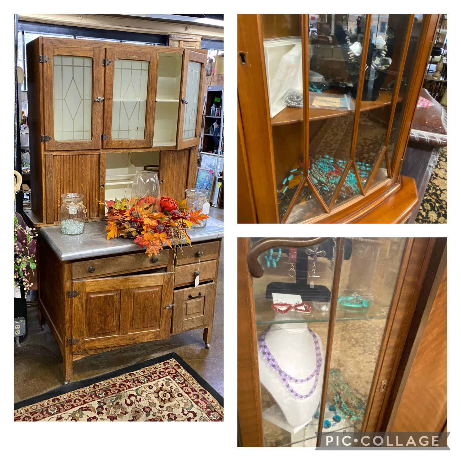 Booths / Dealers Pickers Universe LLC