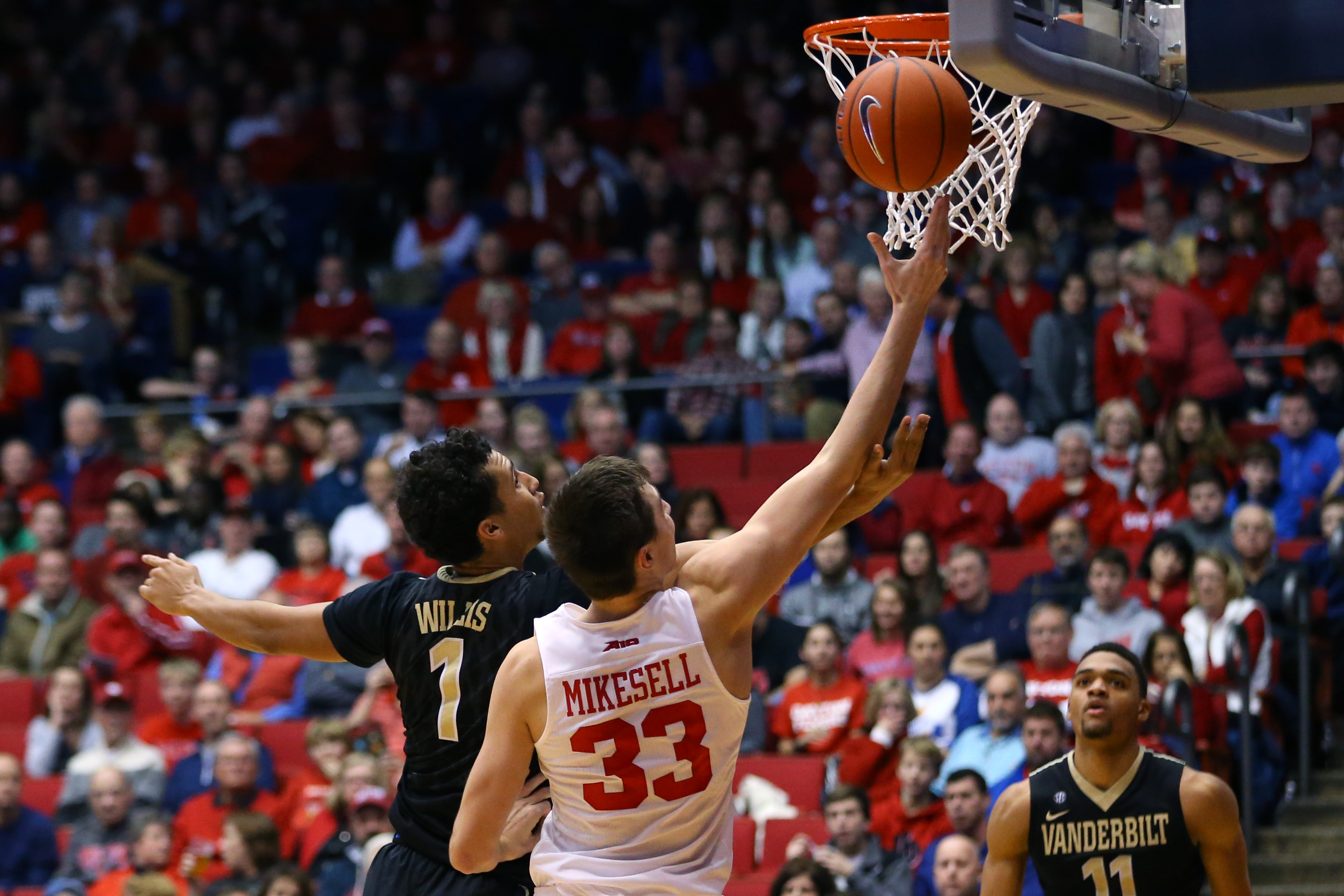 Mikesell earning trust of teammates Pickin' Splinters