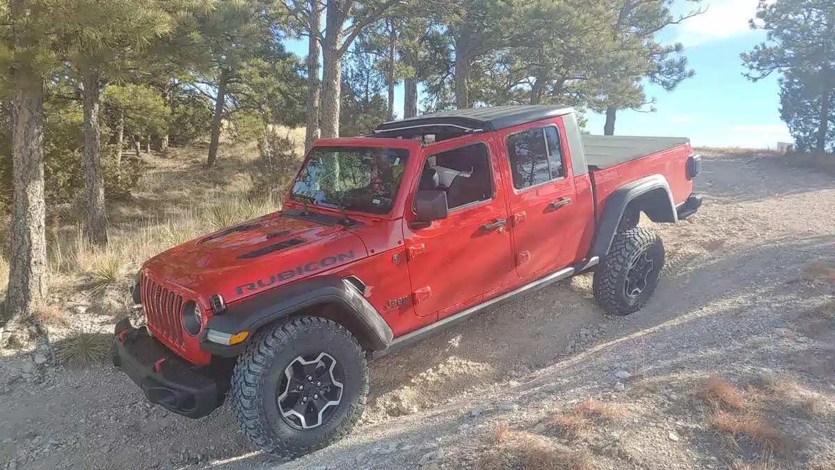 2020-2026 Jeep Gladiator: Common Problems, Recalls, Fixes
