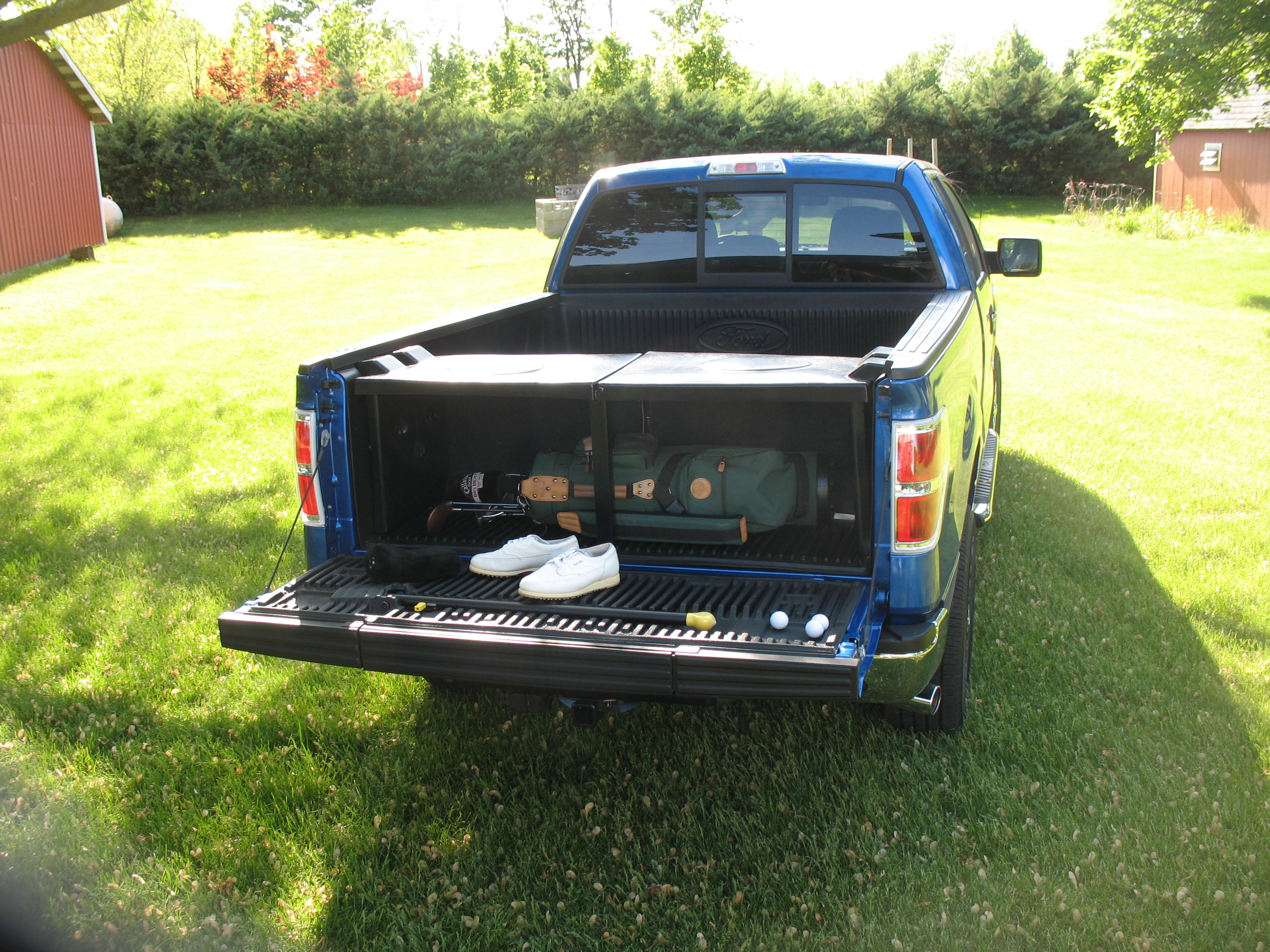 Ford Cargo Management 04 Pickup Tuck