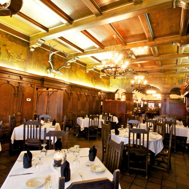 Gallery Pickwick Restaurant & Pub