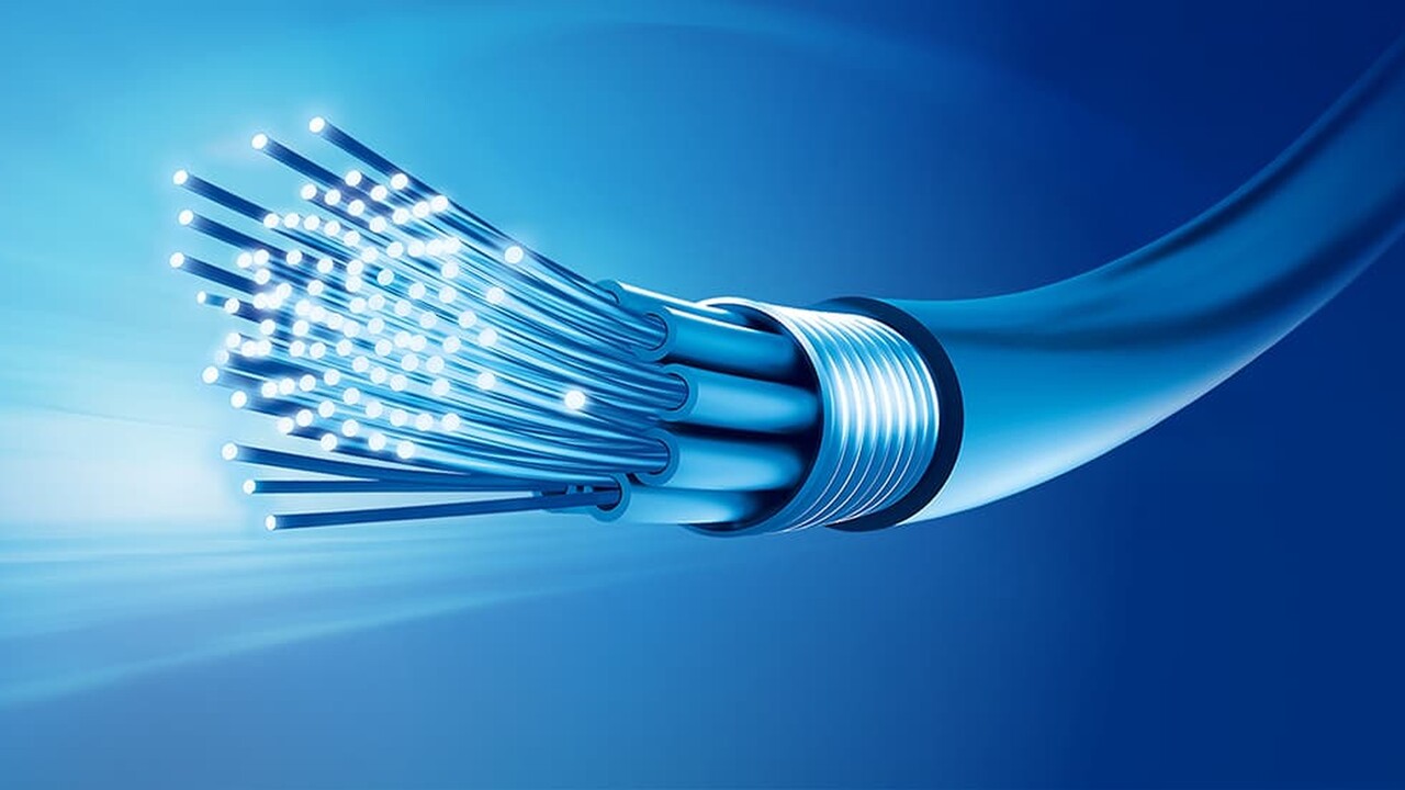 Glasfaser 1&1 bietet Gigabit mit 200Mbit/sUplink für 70 Euro an