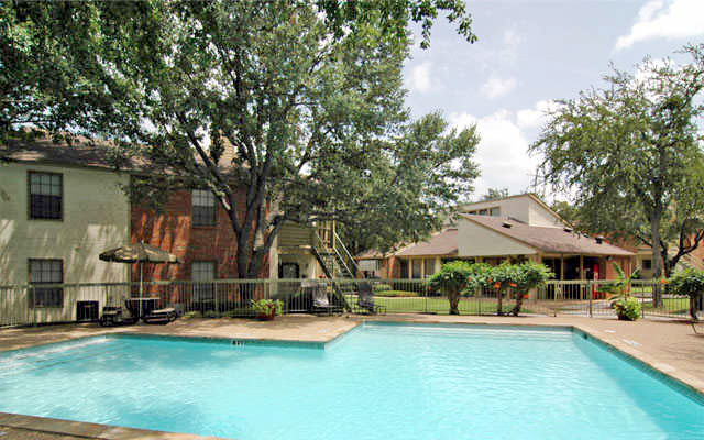 Trinity Crossing, Carrollton, TX