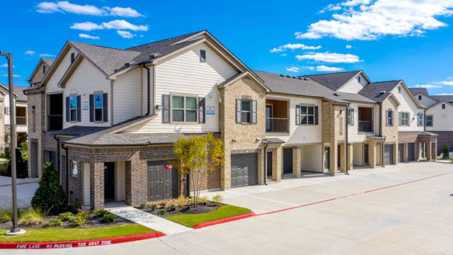 vale luxury apartments spring stuebner rd SickAss