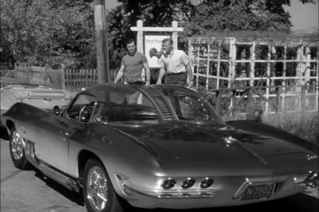 1961 Chevrolet Corvette Mako Shark I [XP755] in "Route 66