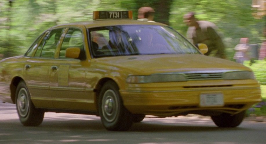 IMCDb.org: 1993 Ford Crown Victoria in "Stuart Little 2, 2002"