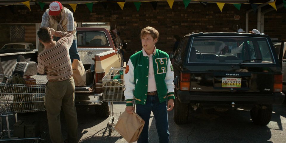 Imcdb.org: 1984 Jeep Cherokee Pioneer [Xj] In "Stranger Things, 2016-2022"