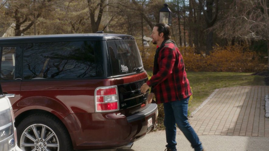 2013 Ford Flex SEL [D471] in "Daddy's Home 2, 2017"