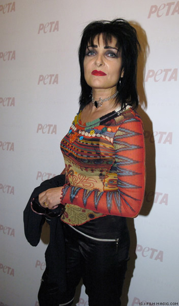 The special edition Siouxsie Sioux humus