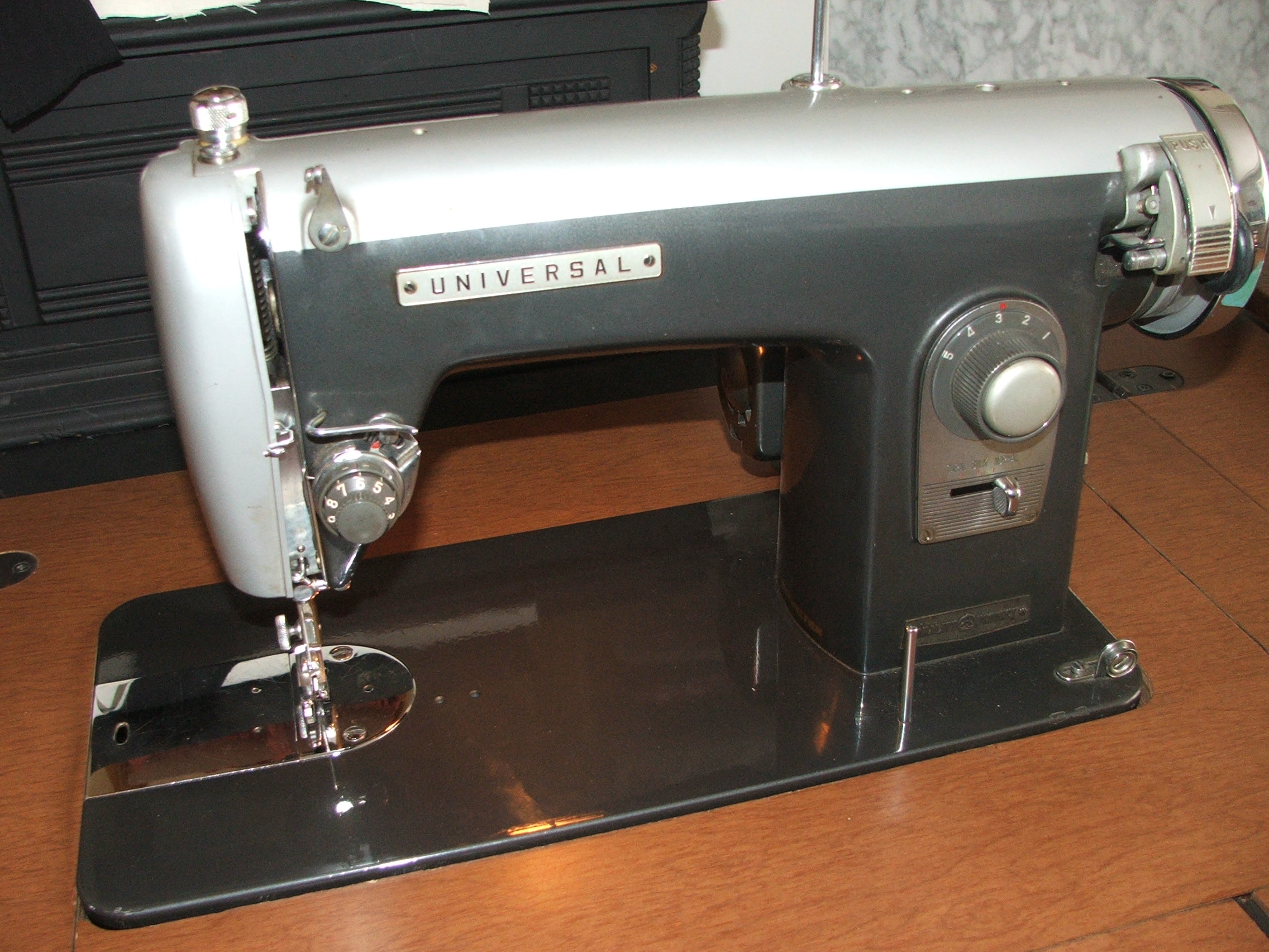 Bent needles when in reverse vintagemachines — LiveJournal