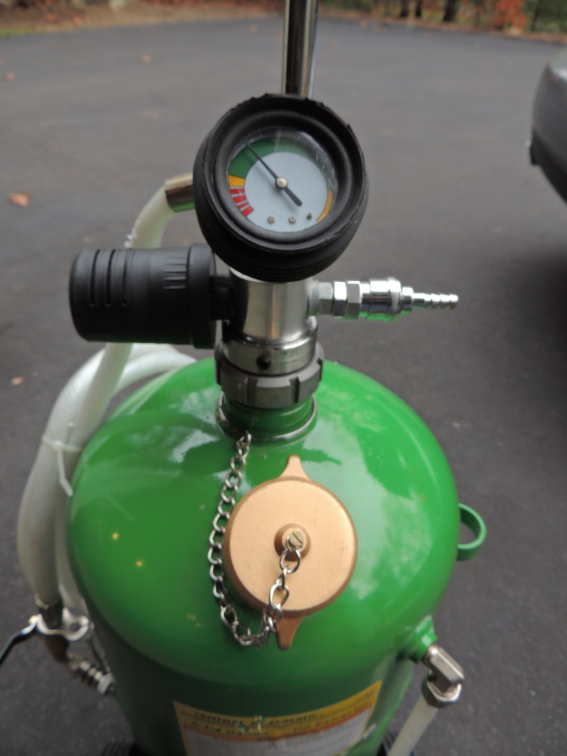 Harbor Freight 61/4 GALLON OIL EXTRACTOR Forums