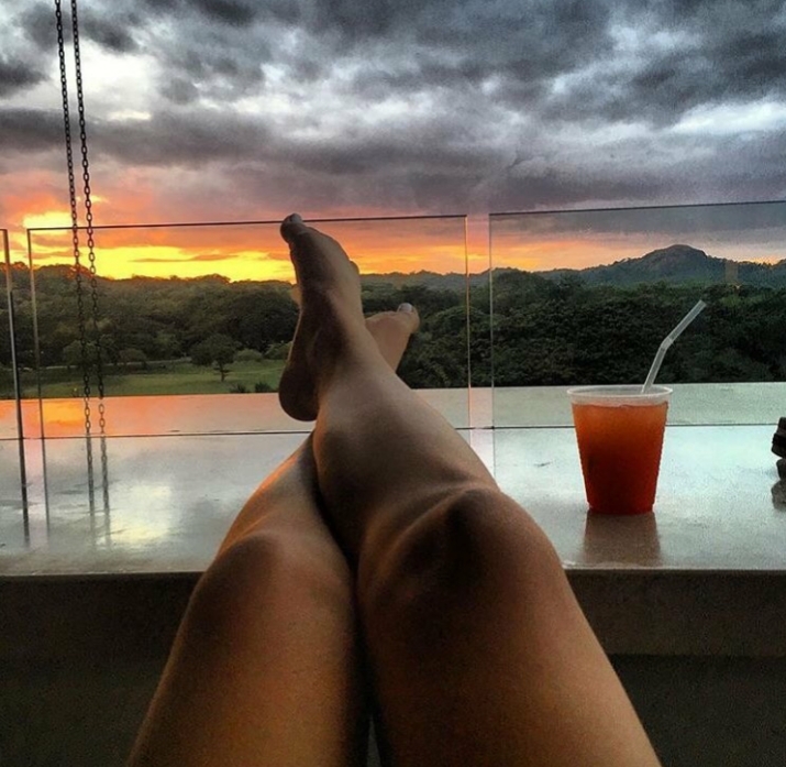 Alexandra Cooper's Feet