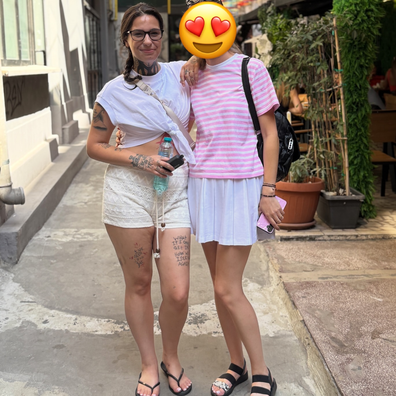 Chloe Roma's feet(07)