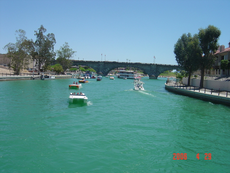 Lake Havasu City, AZ London Bridge photo, picture, image (Arizona) at