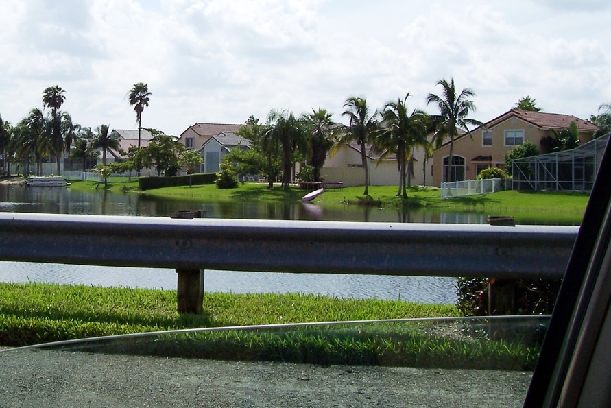 Pembroke Pines, FL Silver Lakes Community photo, picture, image