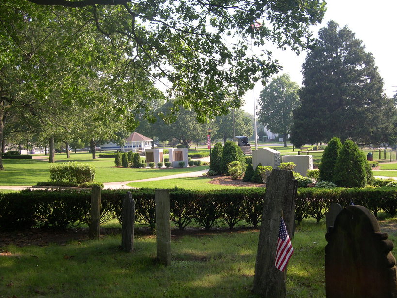North Haven, CT Center Cemetery photo, picture, image (Connecticut