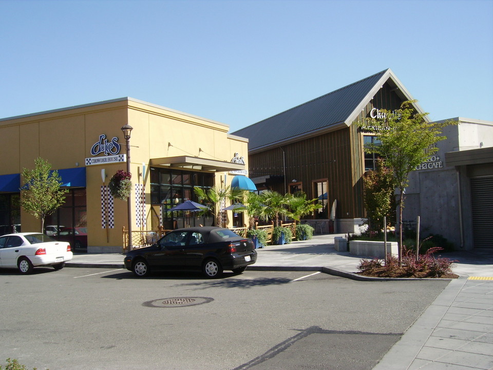 Kent, WA Kent Station 2 (Kent 98032, WA) photo, picture, image