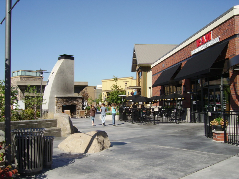 Kent, WA Kent Station 3 (Kent 98032, WA) photo, picture, image