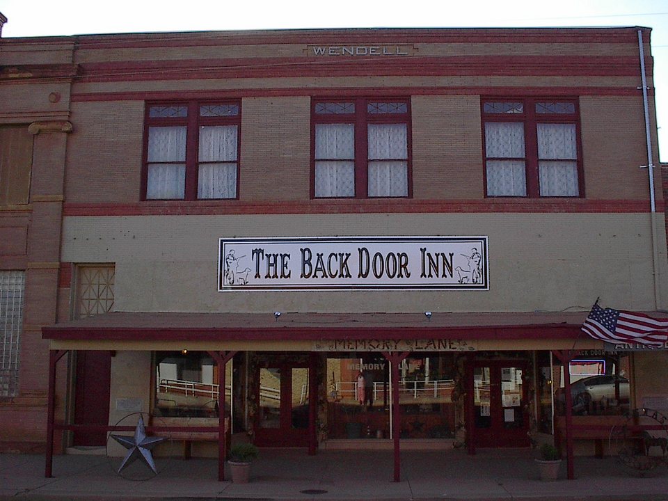 Spur, TX Memory Lane Gift Shop & The Back Door Inn photo, picture