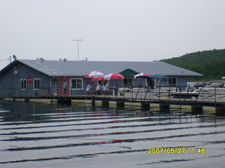 Stockton, MO Mutton Creek Marine Restraunt on the Stockton Lake photo