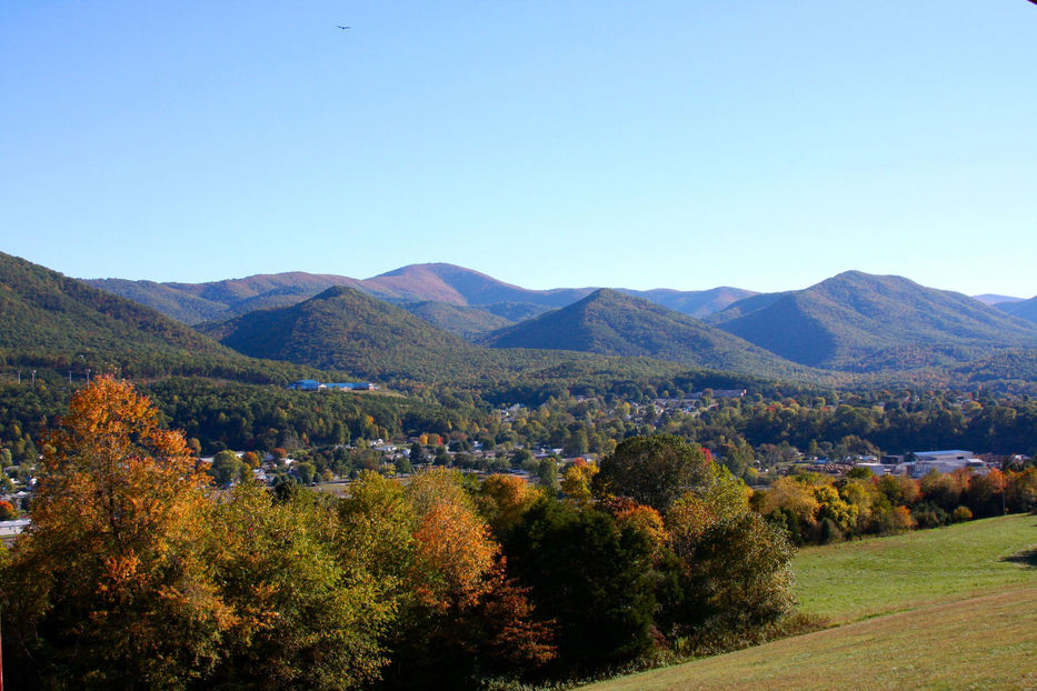 Buena Vista, VA Photo of Buena Vista from Glen Maury Park photo