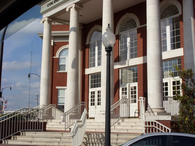 Moultrie, GA Colquitt County governent building photo, picture, image