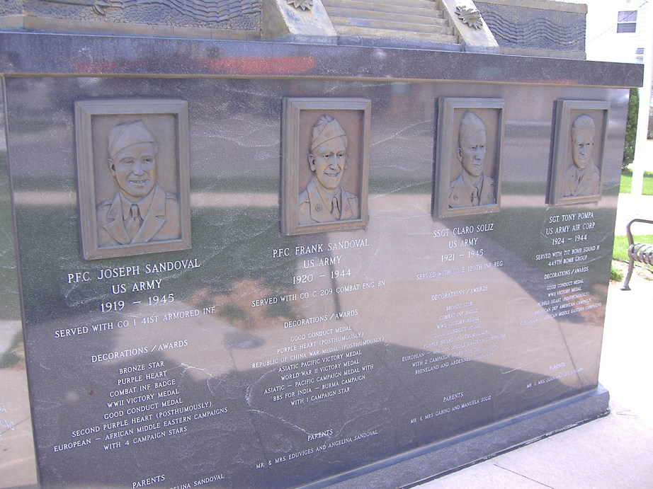 Silvis, IL Hero Street Memorial photo, picture, image (Illinois) at