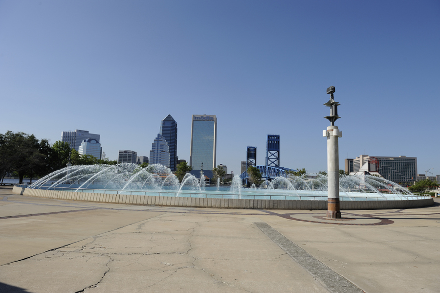 Jacksonville, FL Jacksonville Fountain photo, picture, image (Florida) at