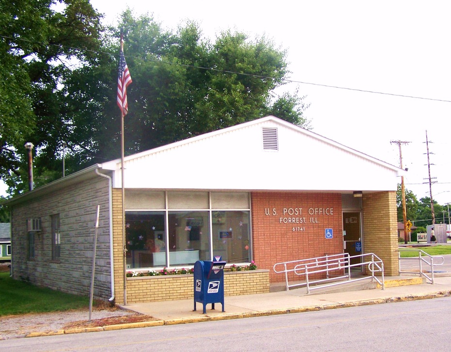 Forrest, IL Post Office photo, picture, image (Illinois) at